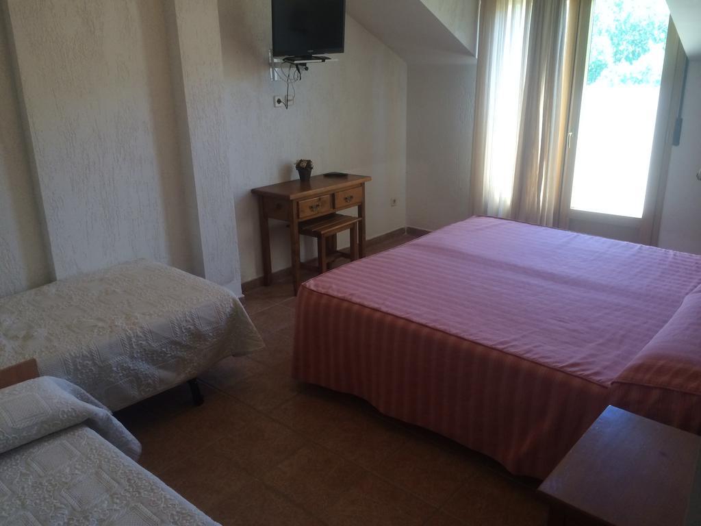 La Mesta Hotel Pradena ห้อง รูปภาพ